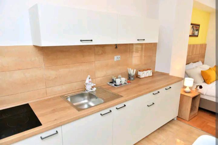 סקופיה Milica Apartments מראה חיצוני תמונה