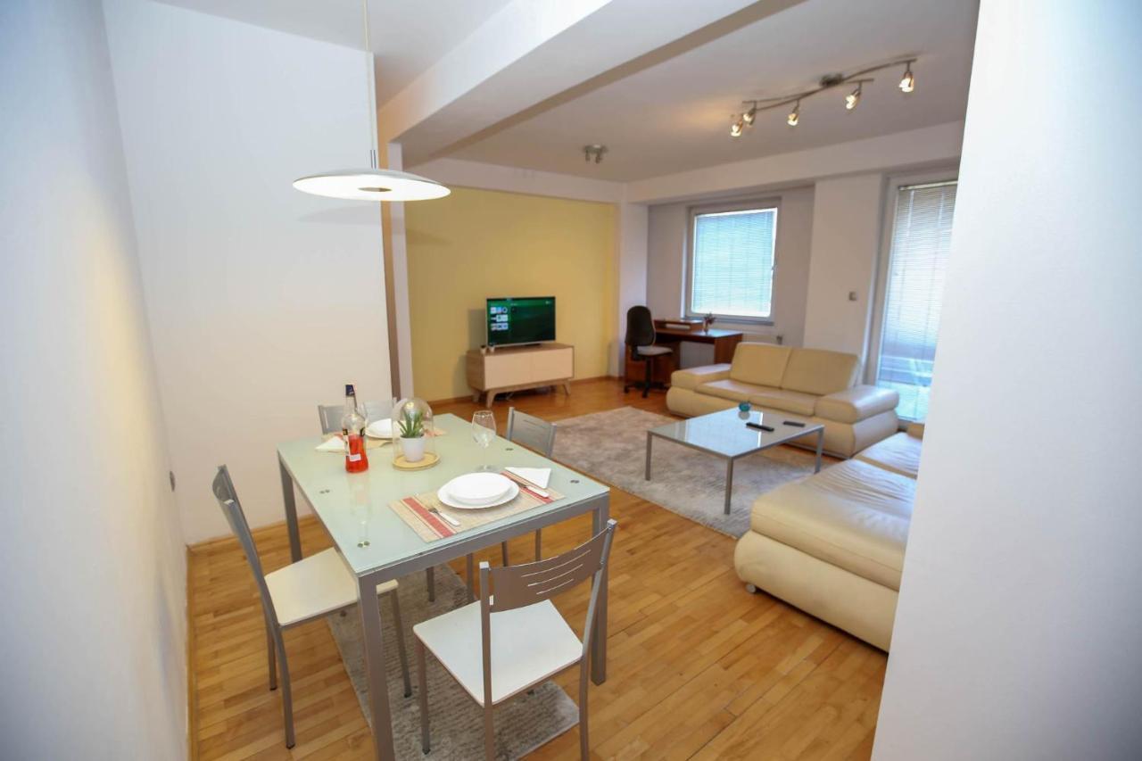 סקופיה Milica Apartments מראה חיצוני תמונה